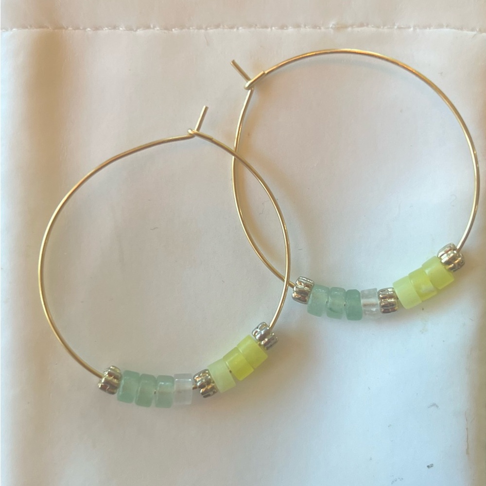 Natural stone bead hoop earrings